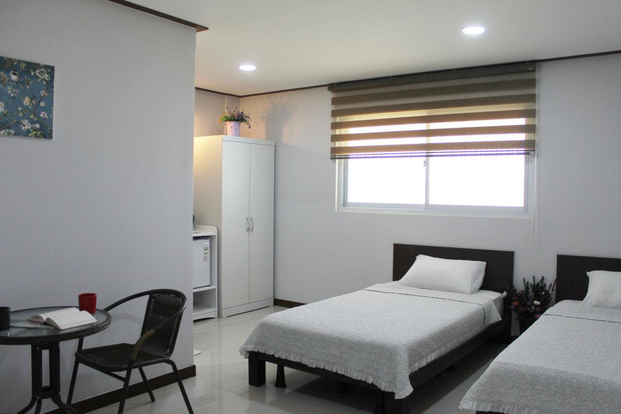 Winners Residence Saipan Esterno foto